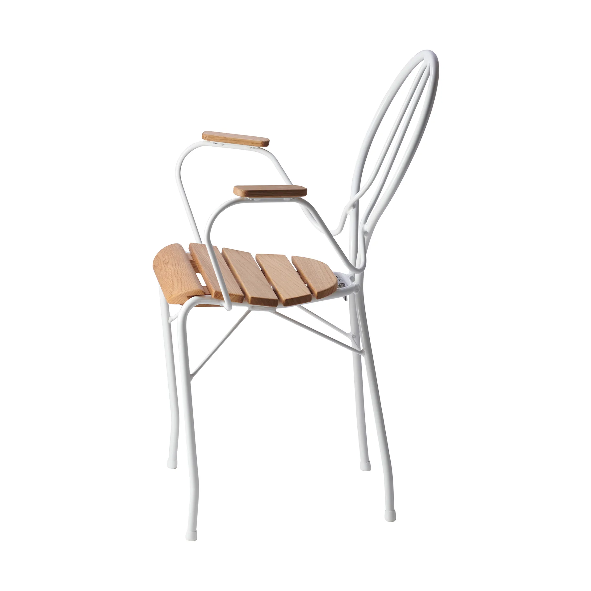 Silla con reposabrazos Pia, Soporte de acero lacado blanco - roble aceitado Gärsnäs