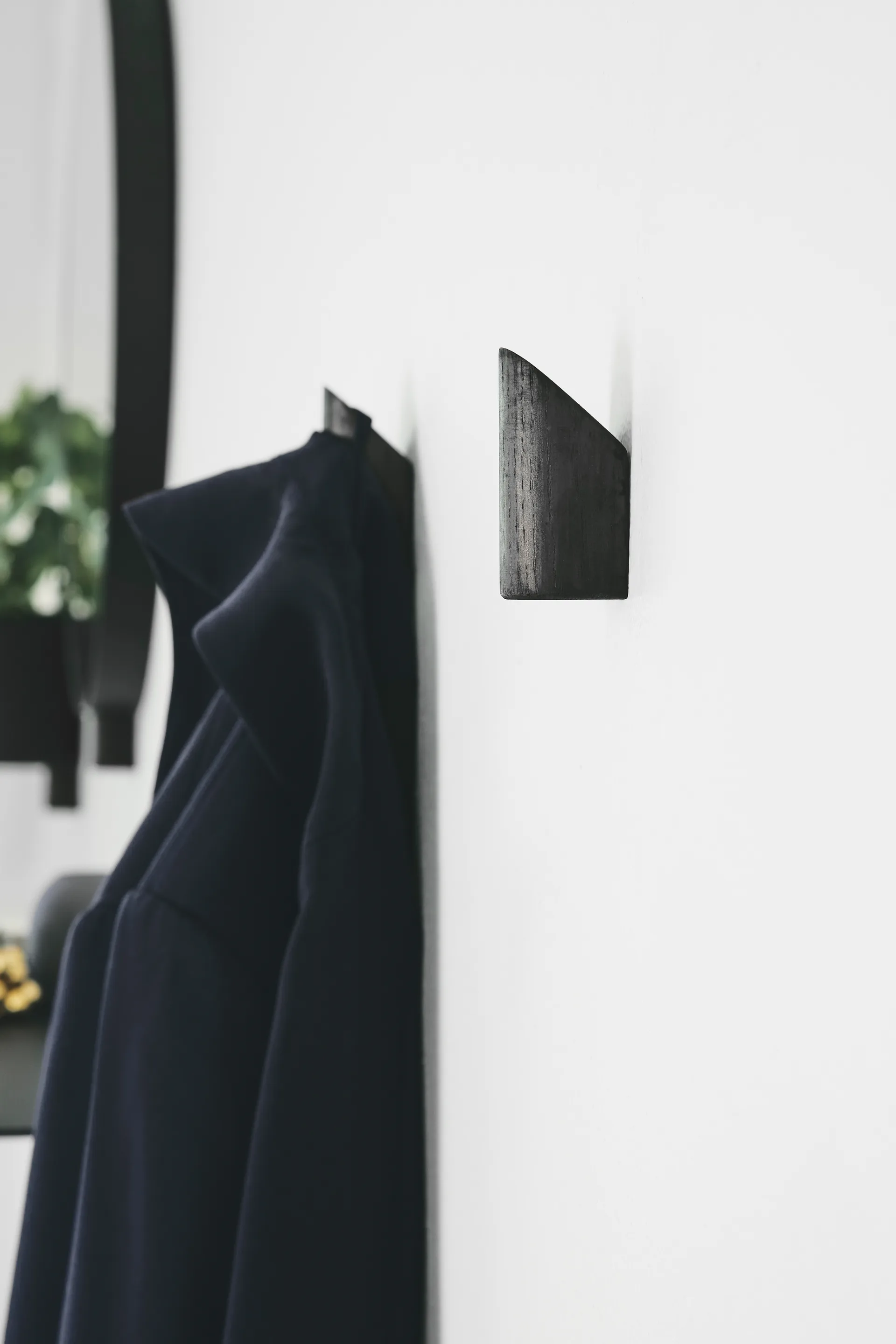 2 Ganchos Kollage hook, negro-roble Gejst