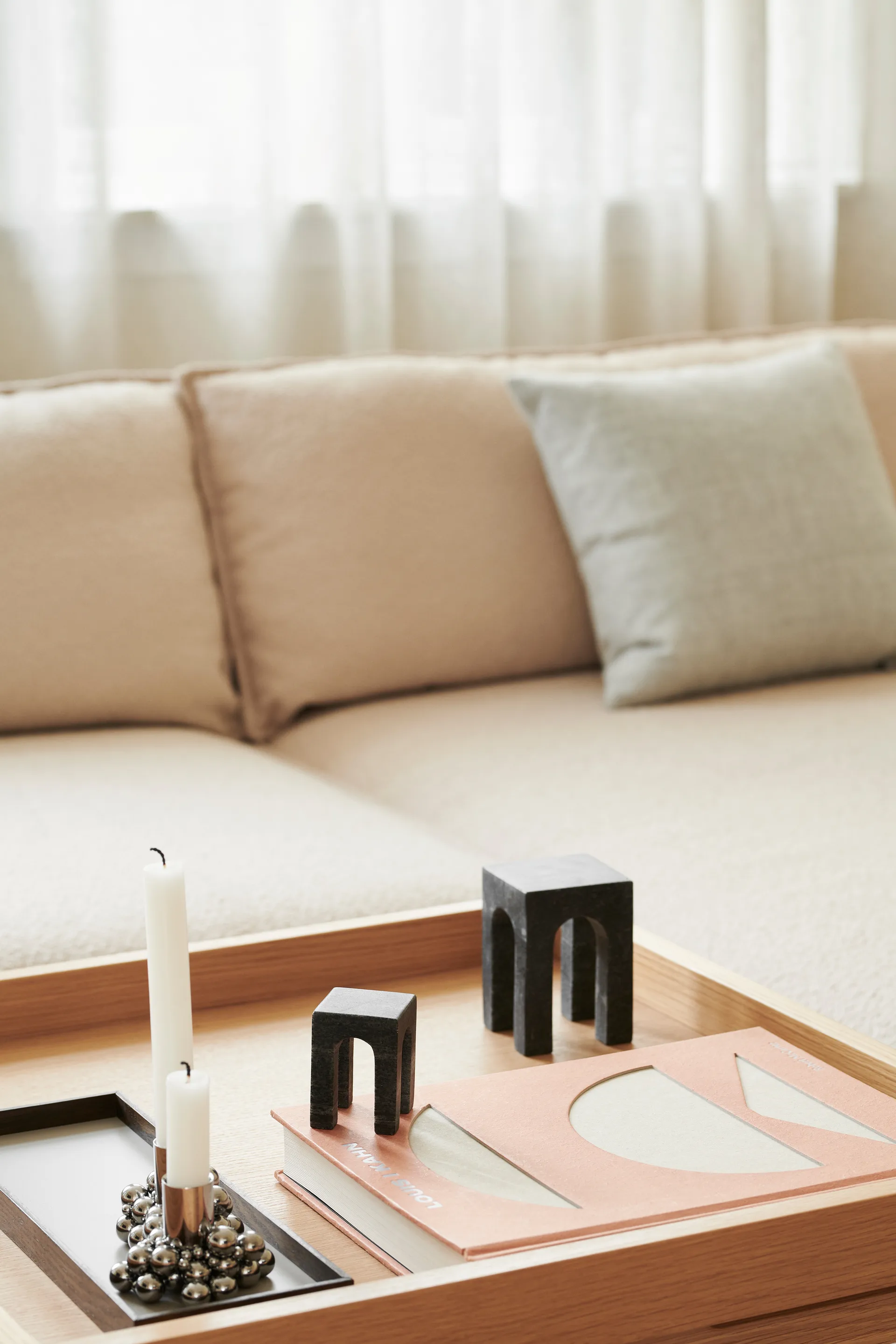 Bandeja Frame small 11x32,4 cm, Roble ahumado-gris Gejst