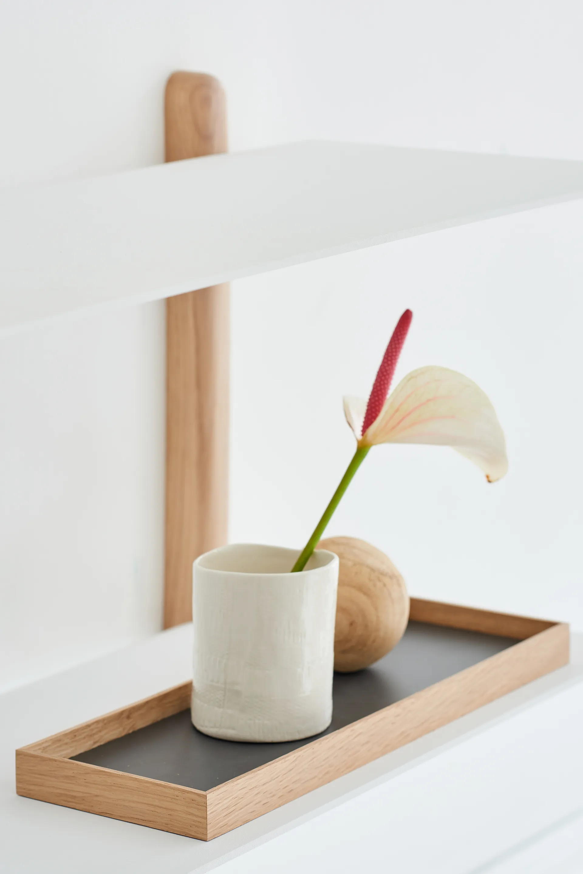 Bandeja Frame small 11x32,4 cm, roble-gris claro Gejst