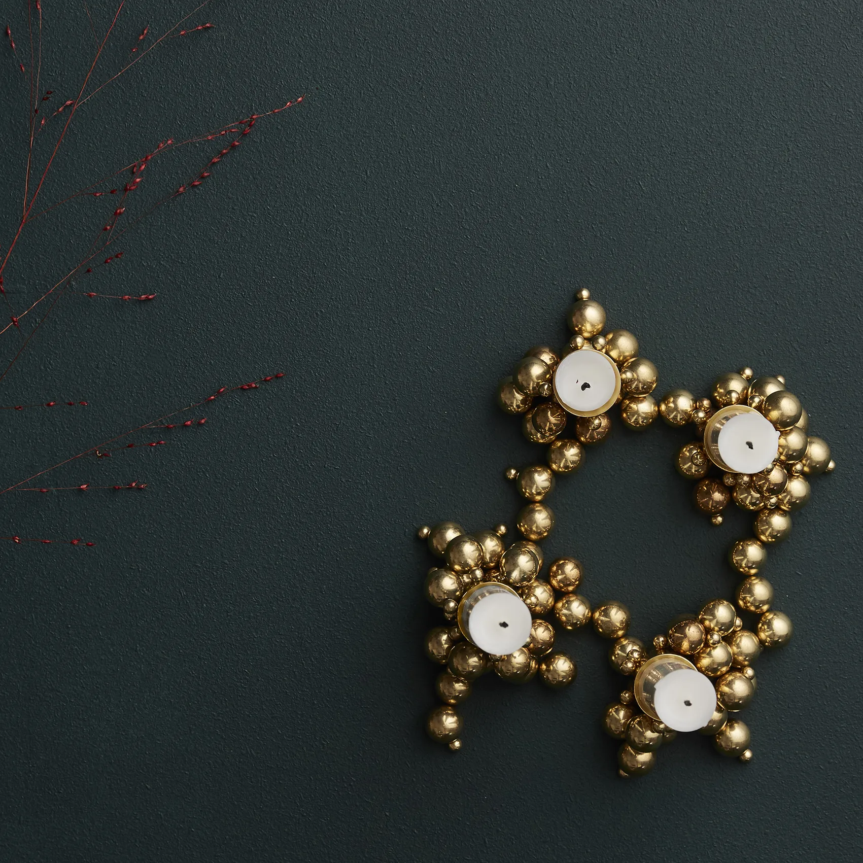 Candelabro Molekyl 4, latón Gejst