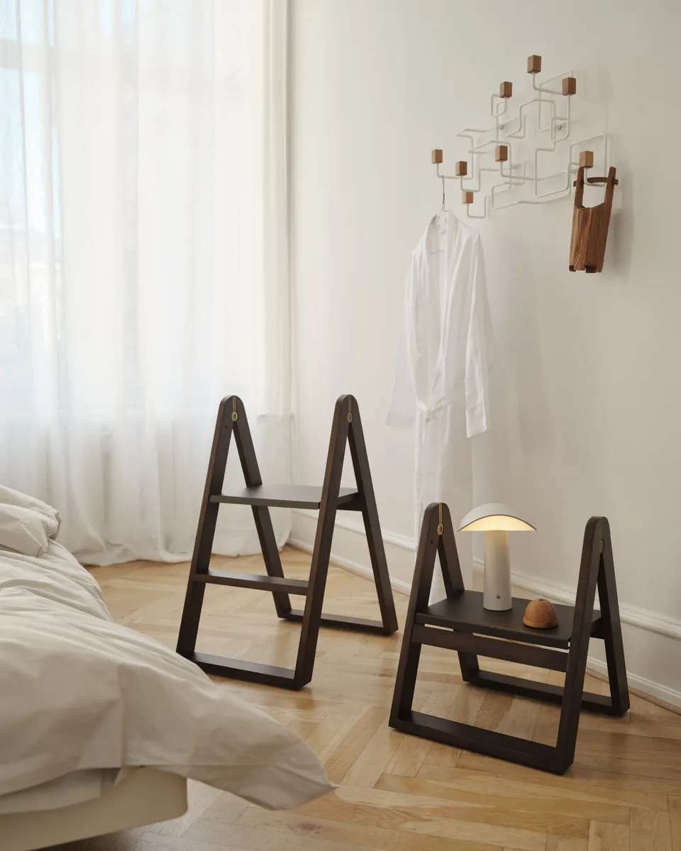 Escalera de tijera Reech, Fresno oscuro Gejst