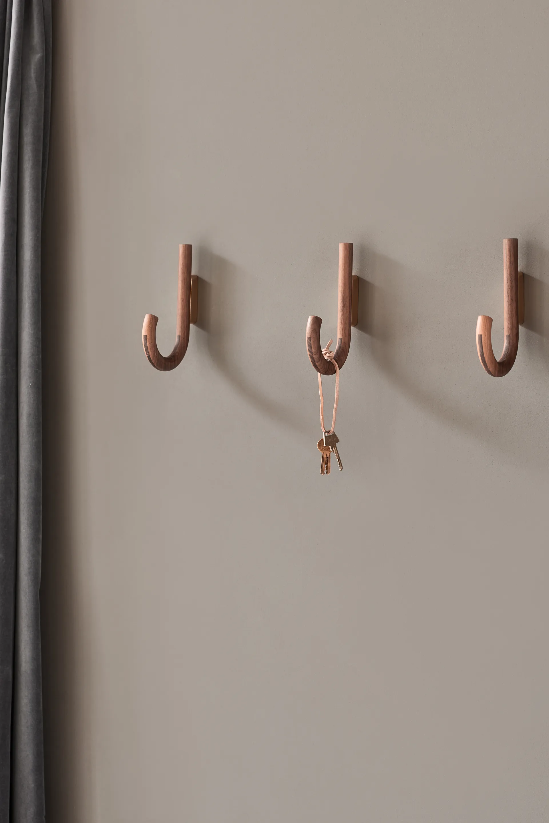 Gancho Hook 19 cm, Nogal-latón Gejst