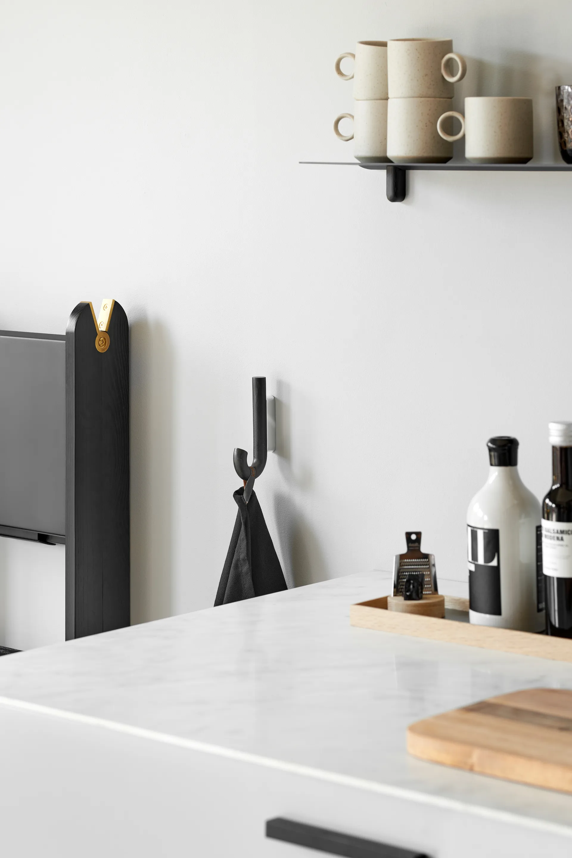 Gancho Hook mini 13,3 cm, negro roble-cromo Gejst