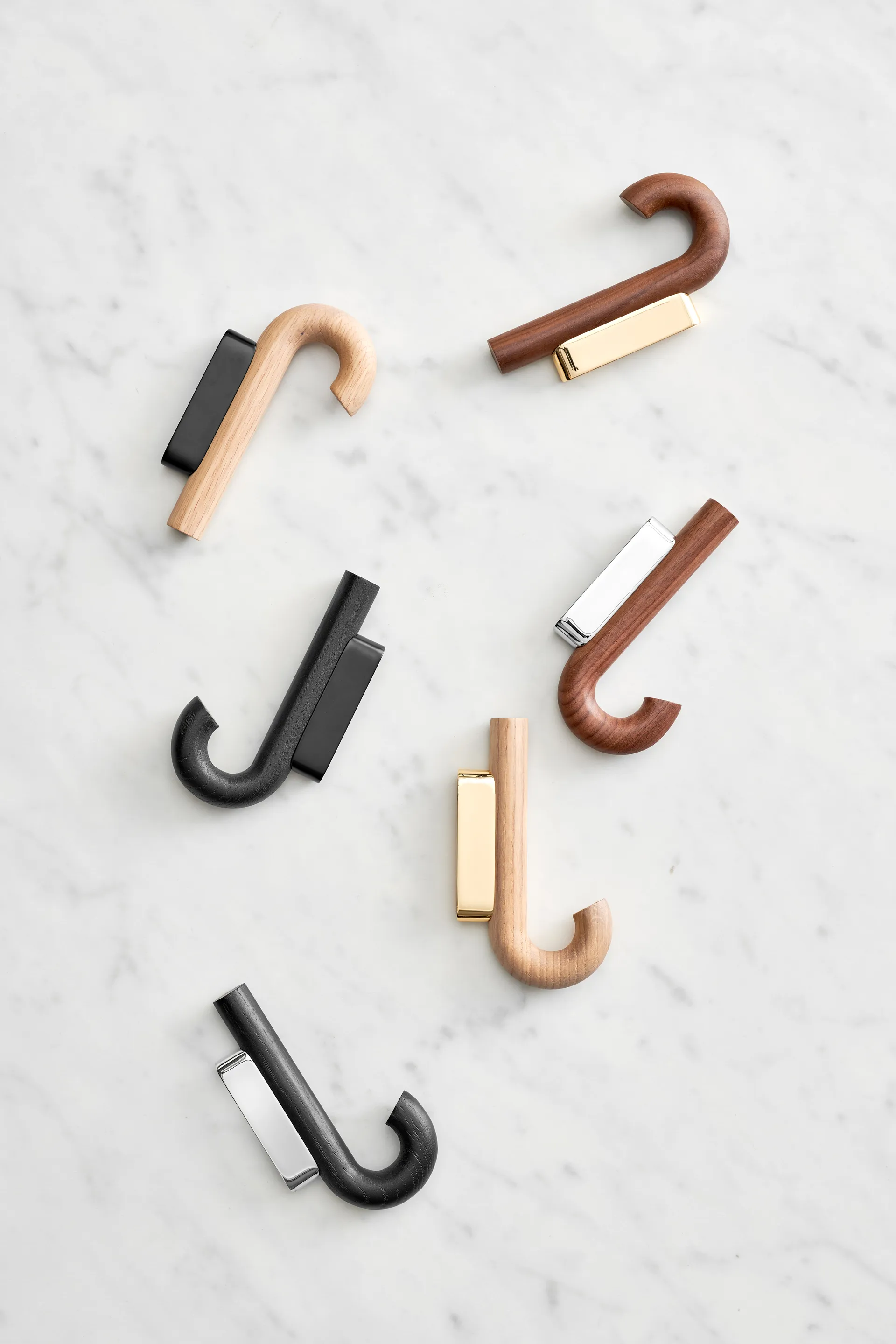 Gancho Hook mini 13,3 cm, Roble-latón Gejst