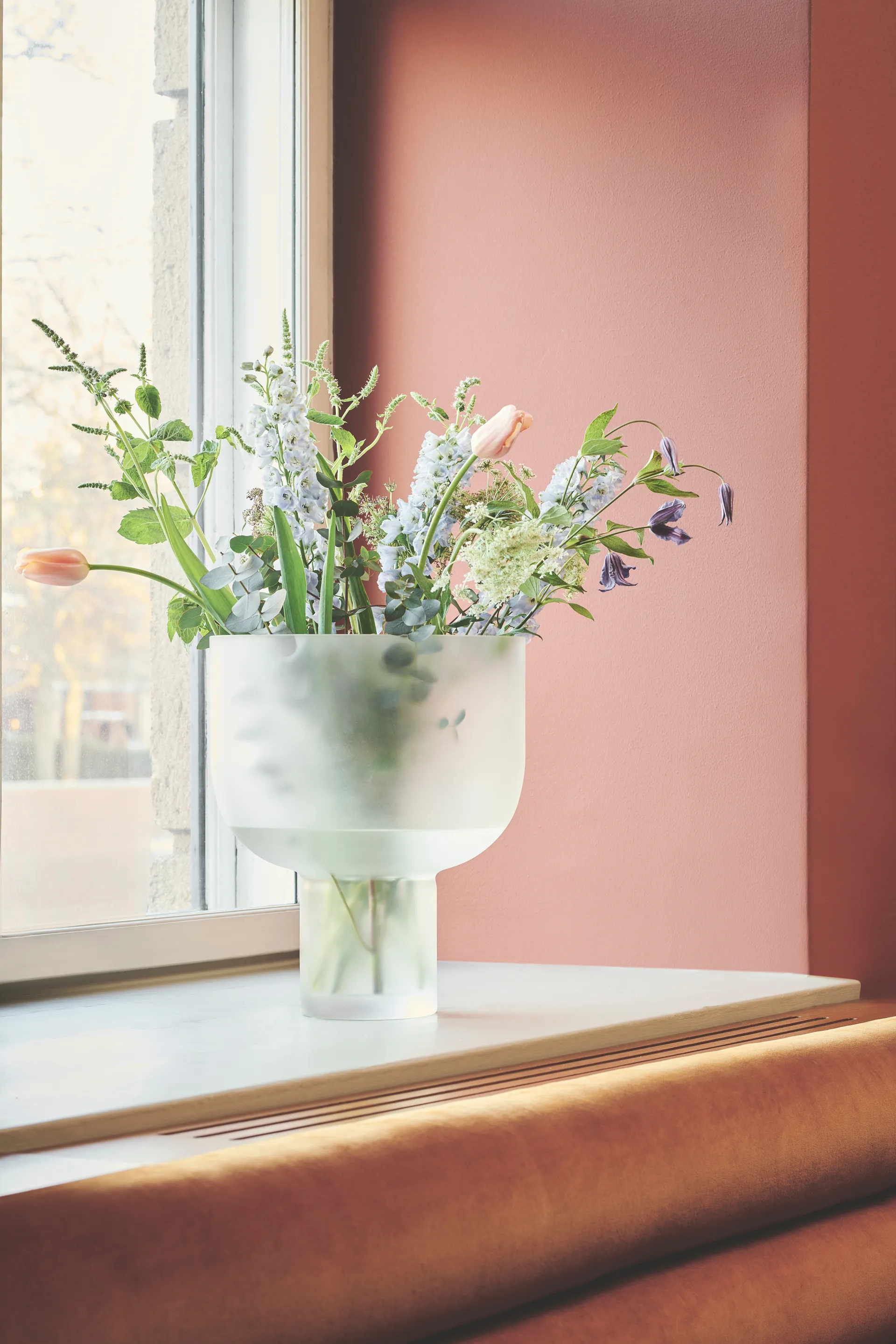 Jarrón Nebl large, Frosted Gejst