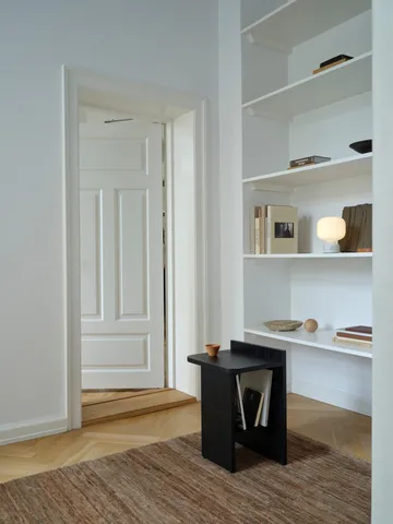 Mesa auxiliar Ismo - Fresno negro - Gejst