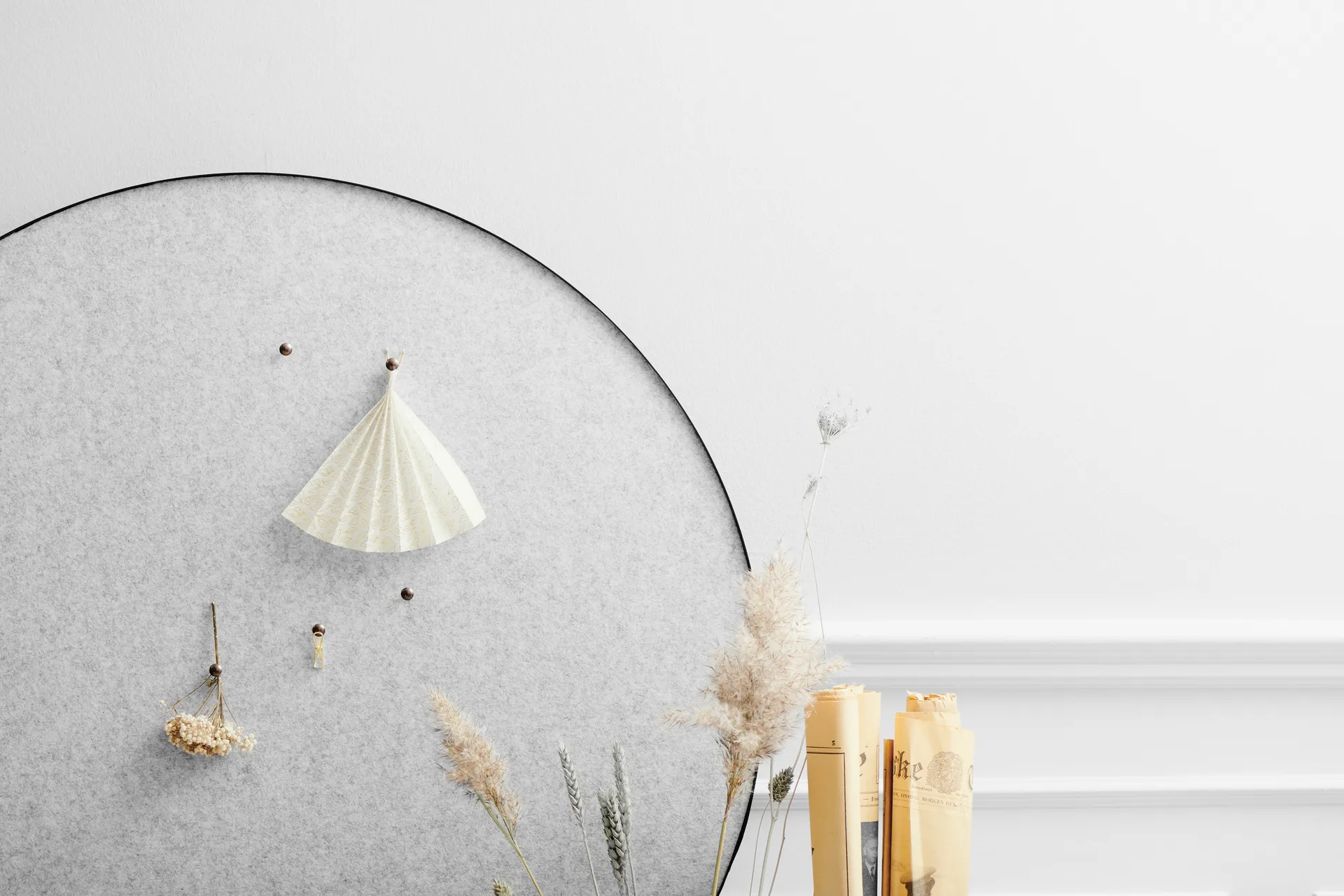 Tablero de notas Retell pinboard Ø80 cm, gris claro Gejst