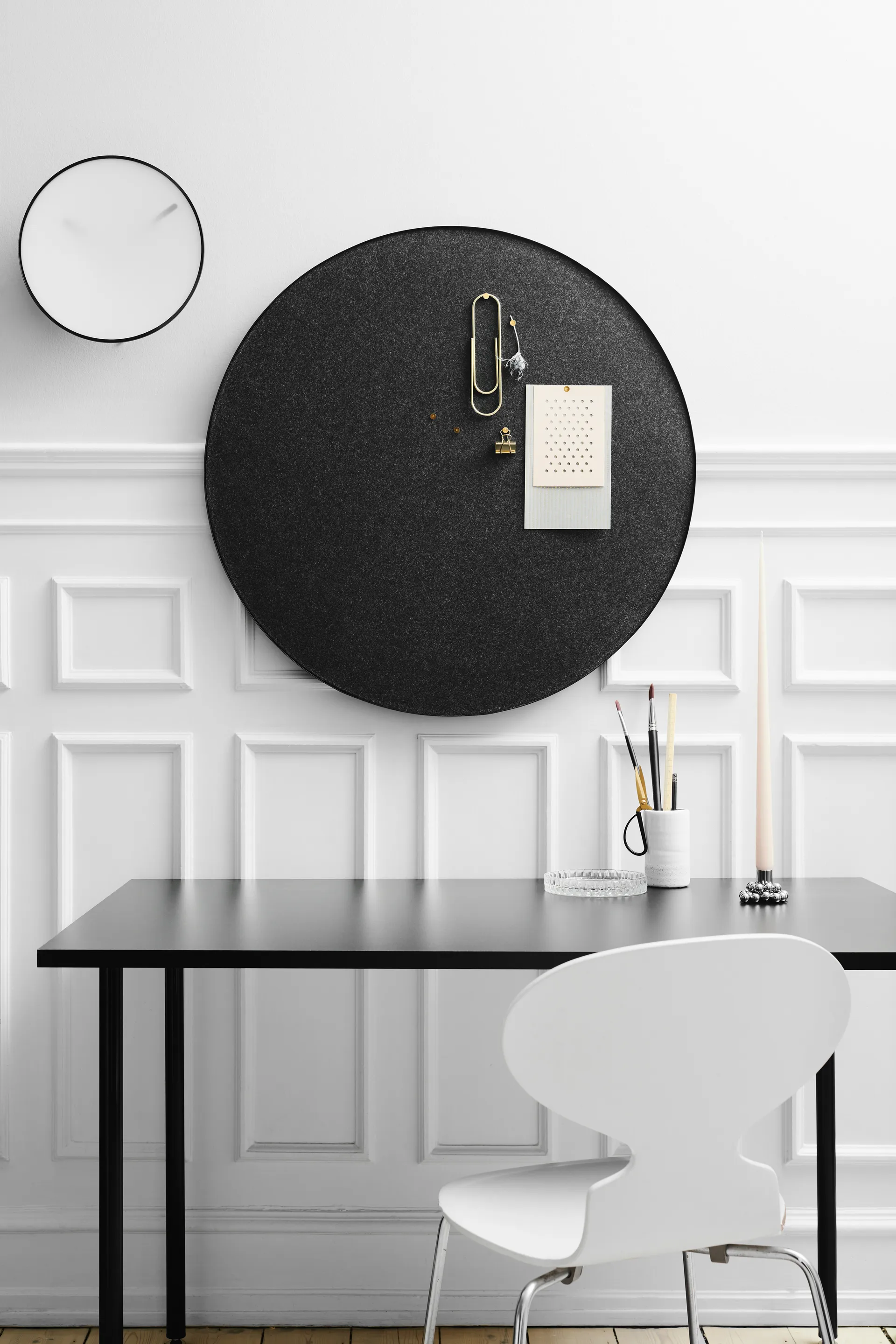 Tablero de notas Retell pinboard Ø80 cm, negro Gejst