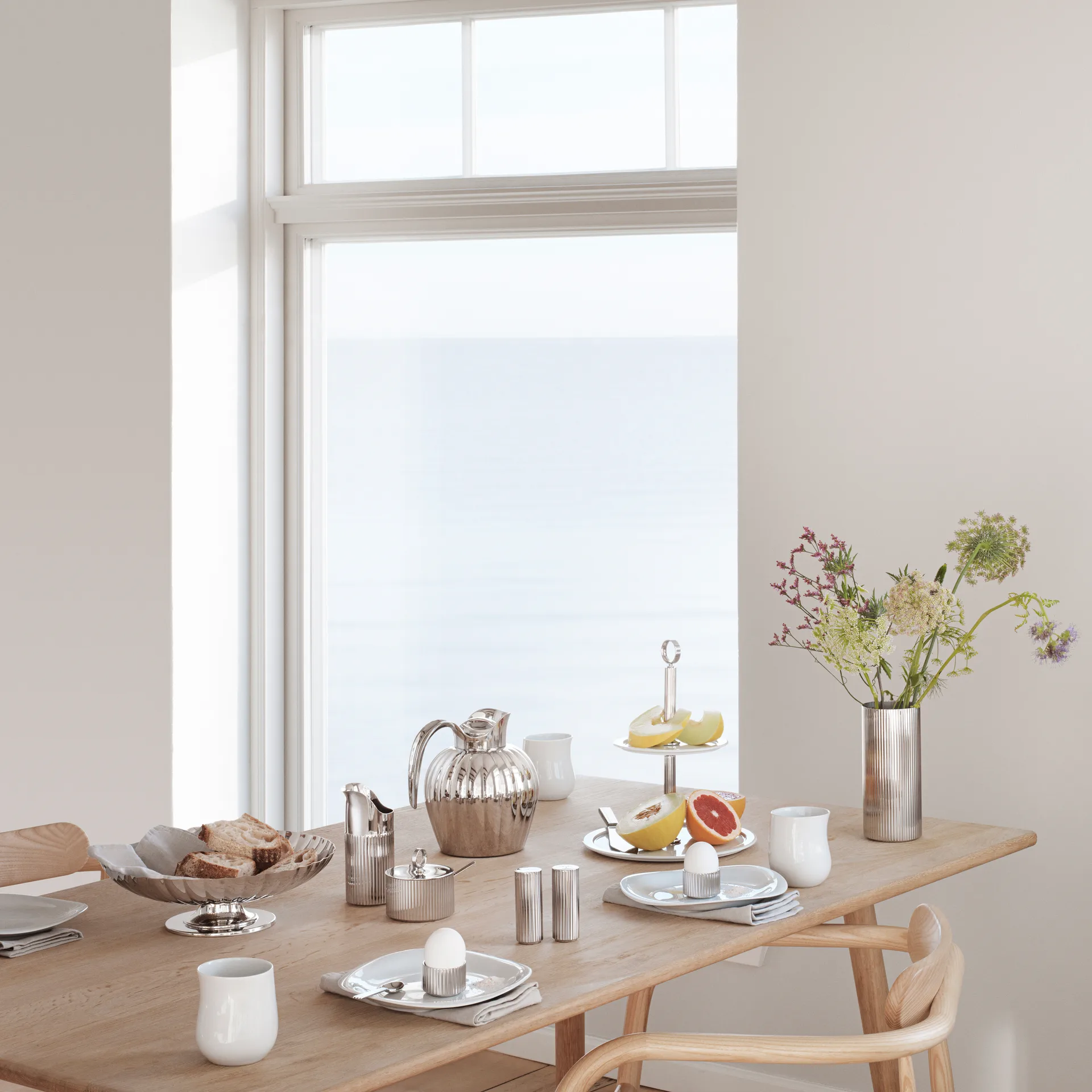 Jarra térmica con cierre a presión Bernadotte, 0,8 L Georg Jensen