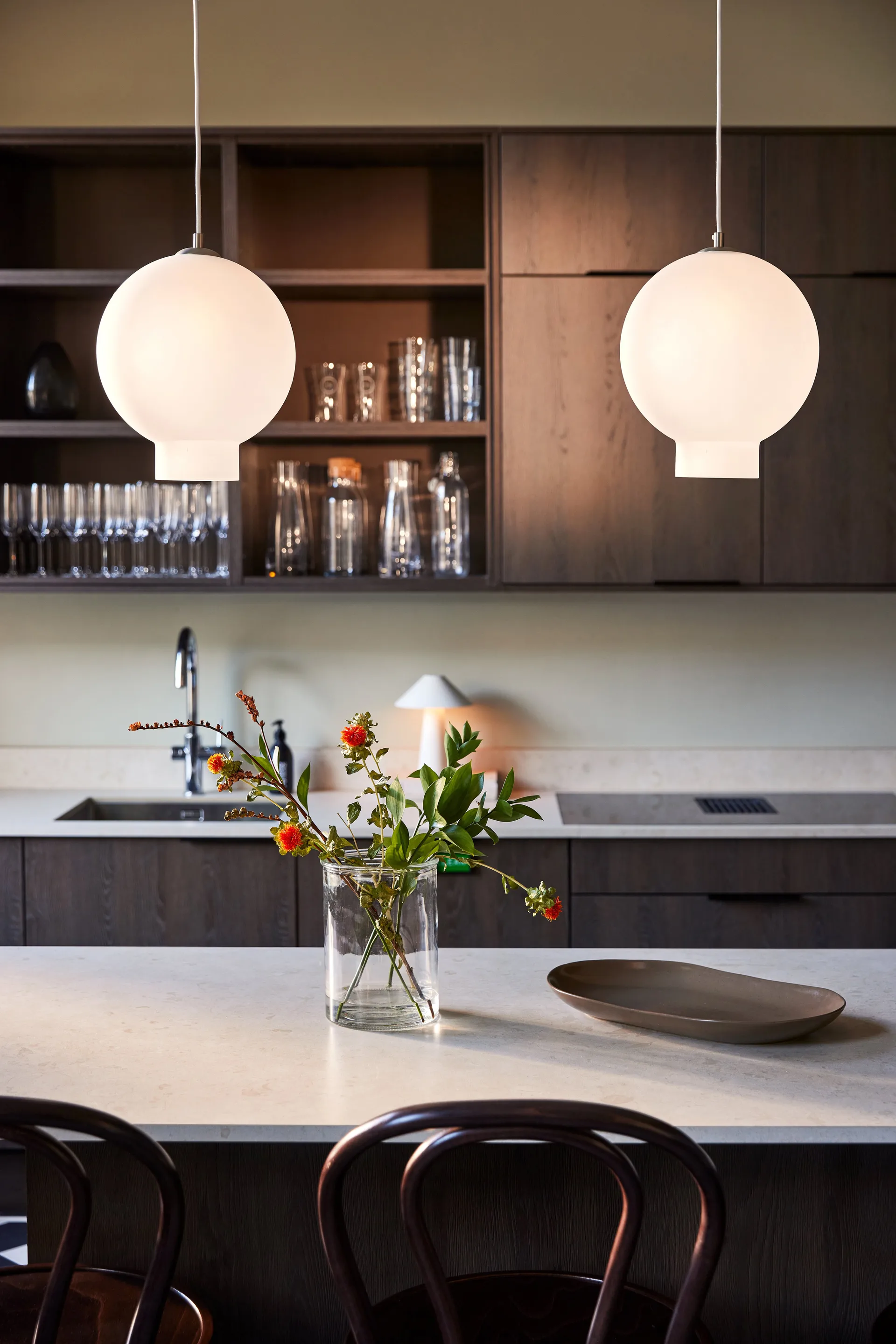 Lámpara colgante Bams 25, Blanco escarchado Globen Lighting