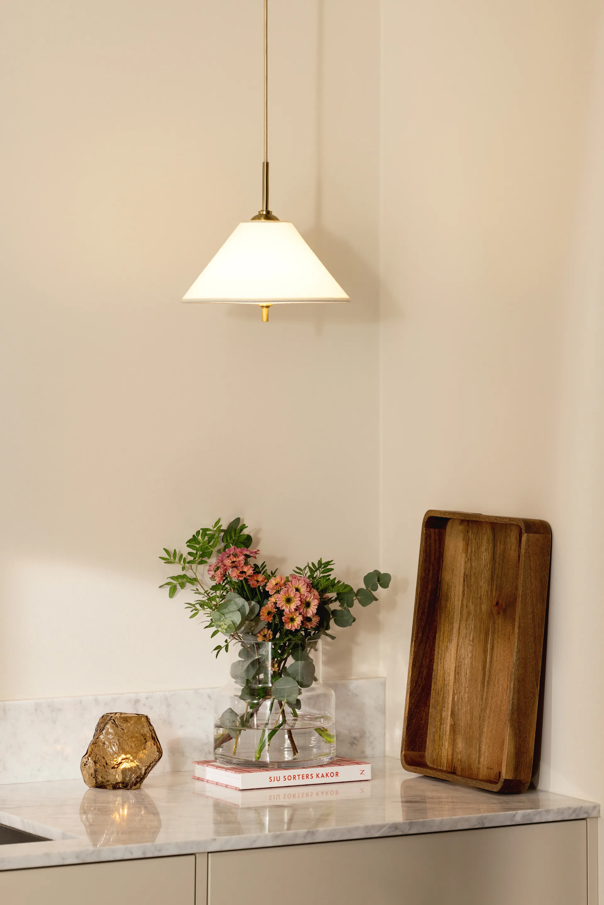 Lámpara colgante Iris 25, Crema Globen Lighting