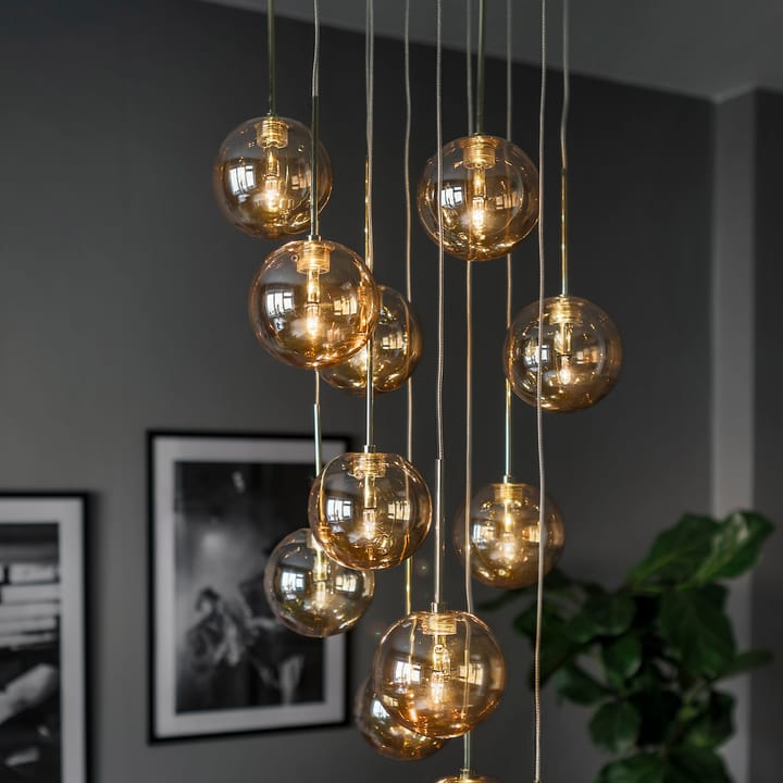 Lámpara colgante Skyfall, Amber Globen Lighting