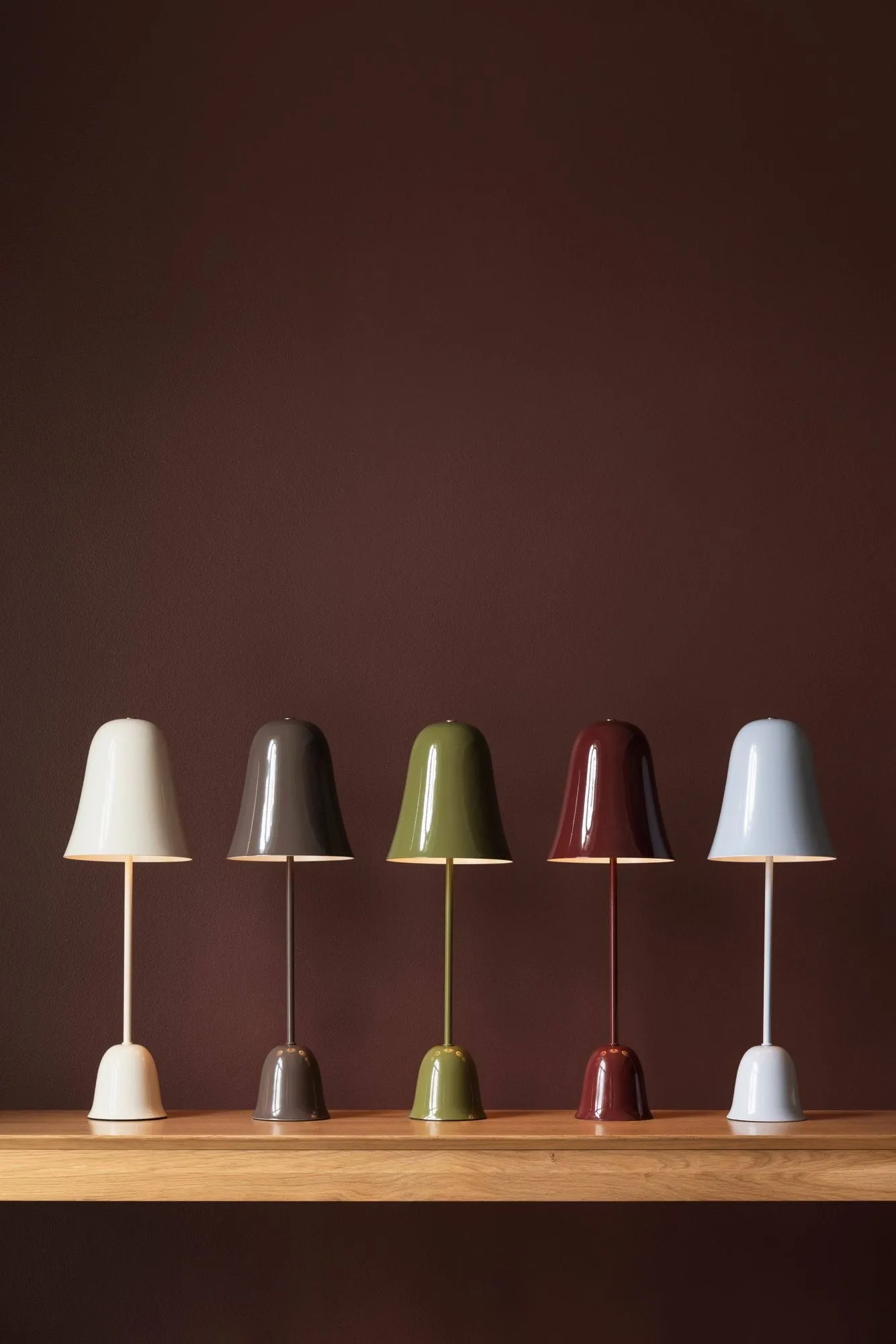 Lámpara de mesa Blåklockan, Moca (marrón), Ø16xAlt. 50 cm Globen Lighting