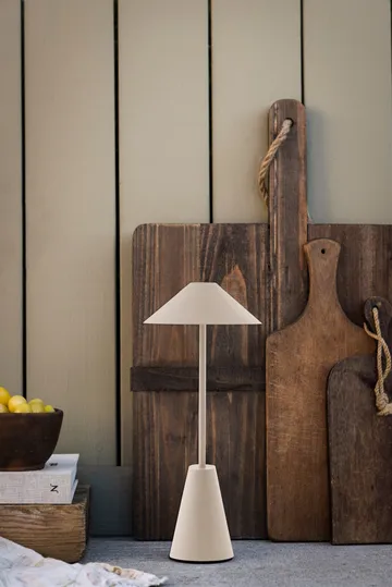 Lámpara de mesa Cannes 32 portátil - Barro - Globen Lighting