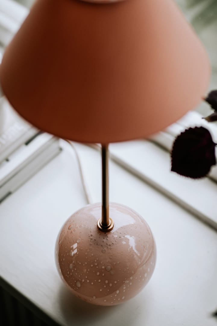 Lámpara de mesa Iris 20, Blush Globen Lighting