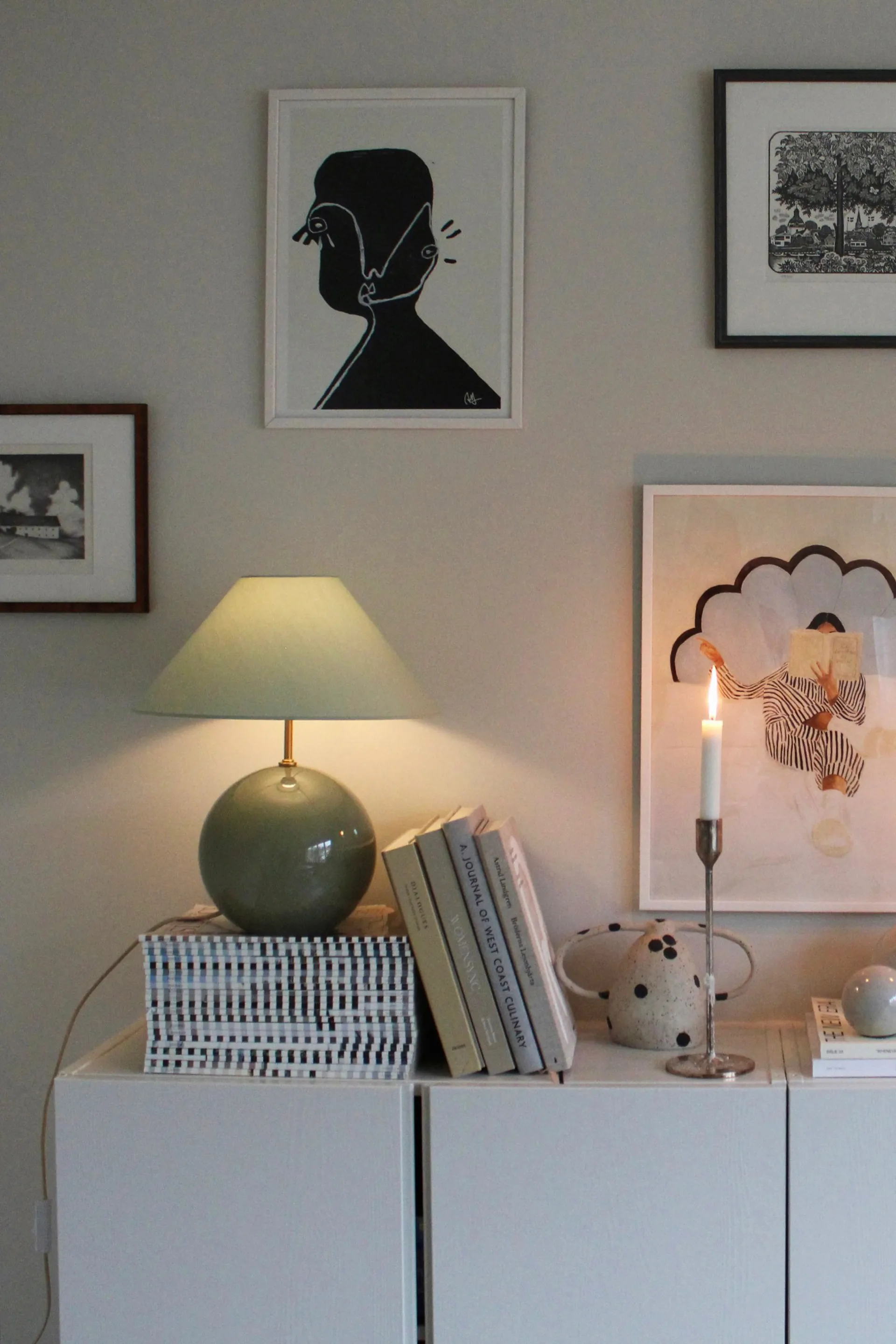 Lámpara de mesa Iris 35 39 cm, Verde Globen Lighting