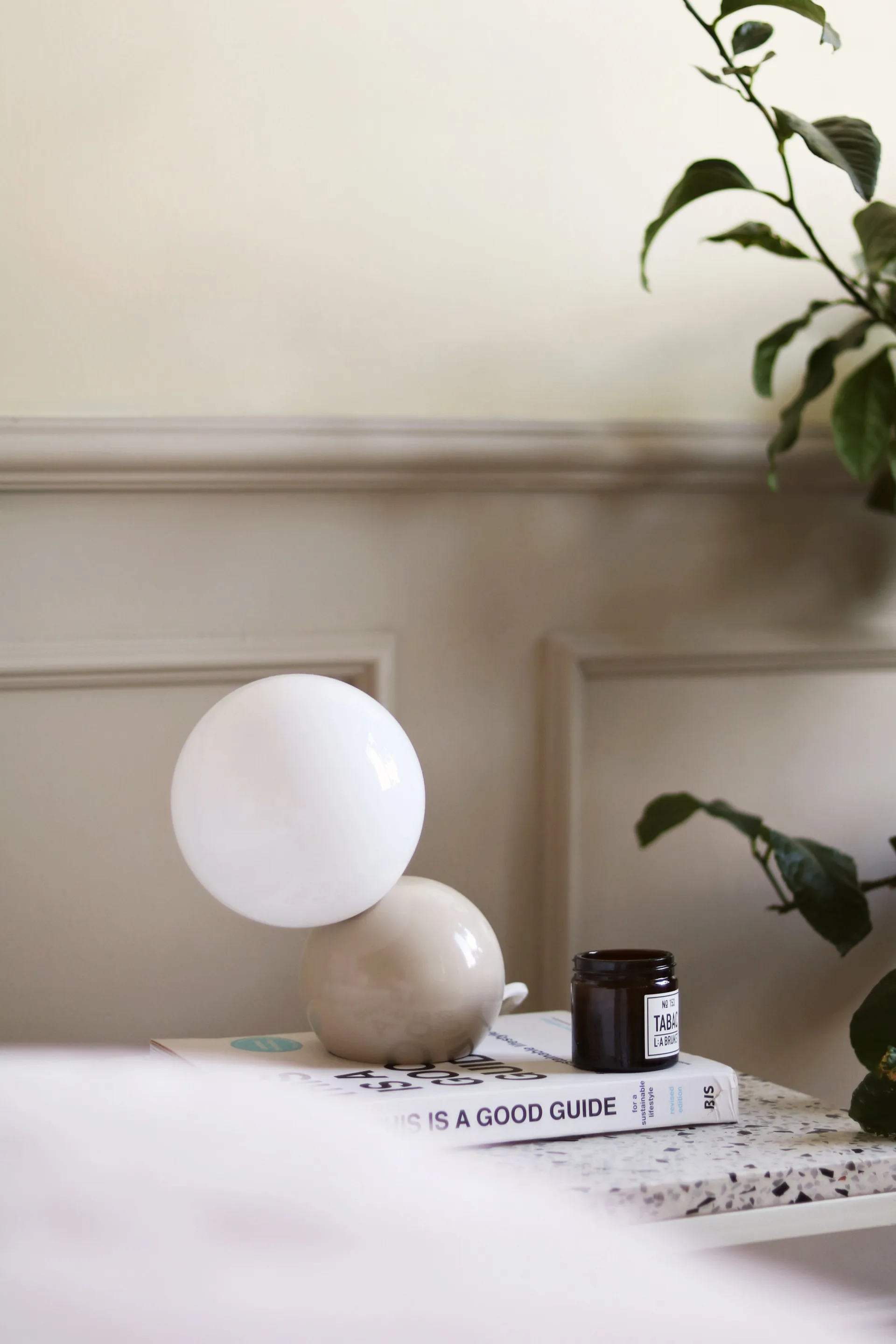 Lámpara de mesa/ lámpara de pared Ripley, Beige Globen Lighting