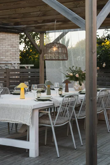 Lámpara de mesa portátil Cannes - Amarillo avena - Globen Lighting