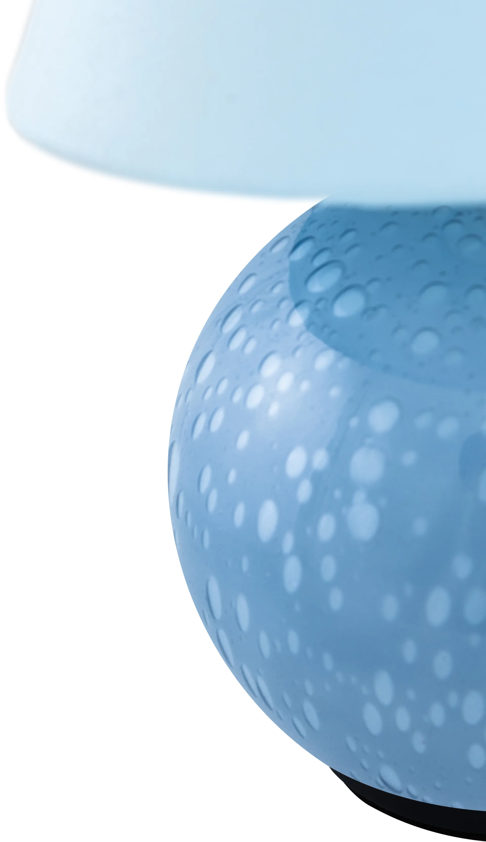 Lámpara de mesa portátil Iris 16, Azul paloma Globen Lighting