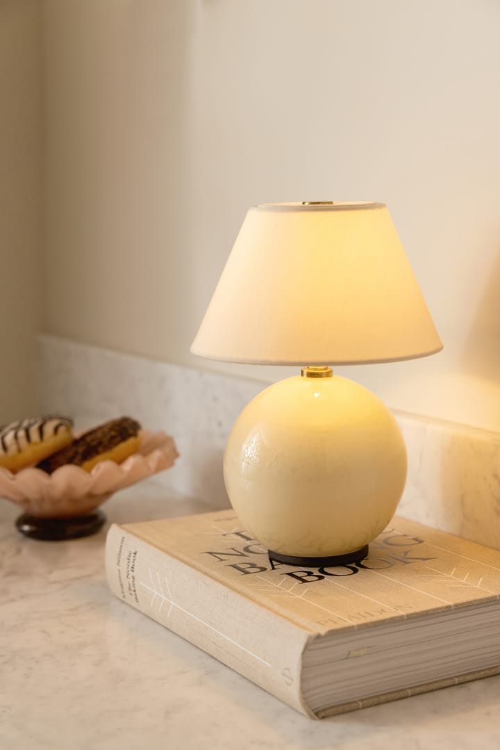 Lámpara de mesa portátil Iris 16 , Crema Globen Lighting