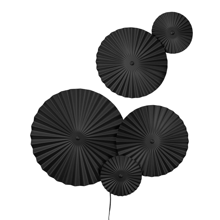 Lámpara de pared Omega, negro Globen Lighting