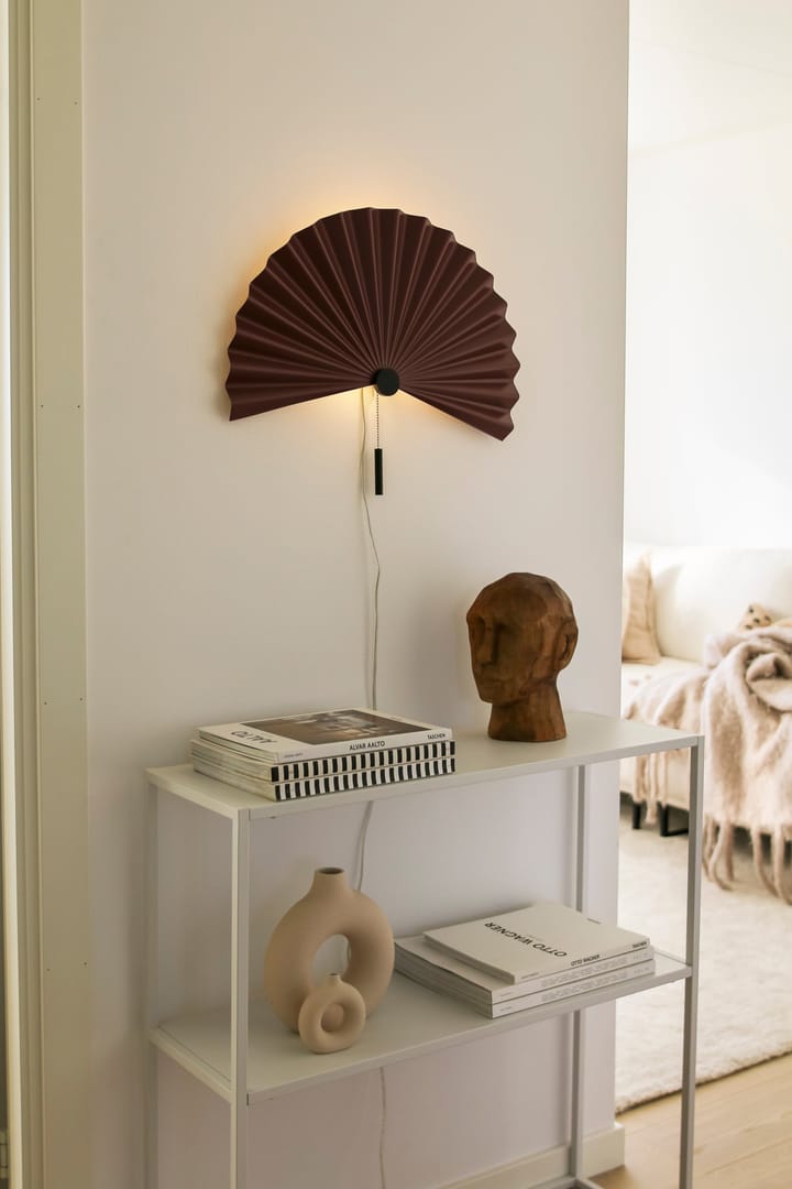 Lámpara de pared Zen 50 cm, Maroon-black Globen Lighting