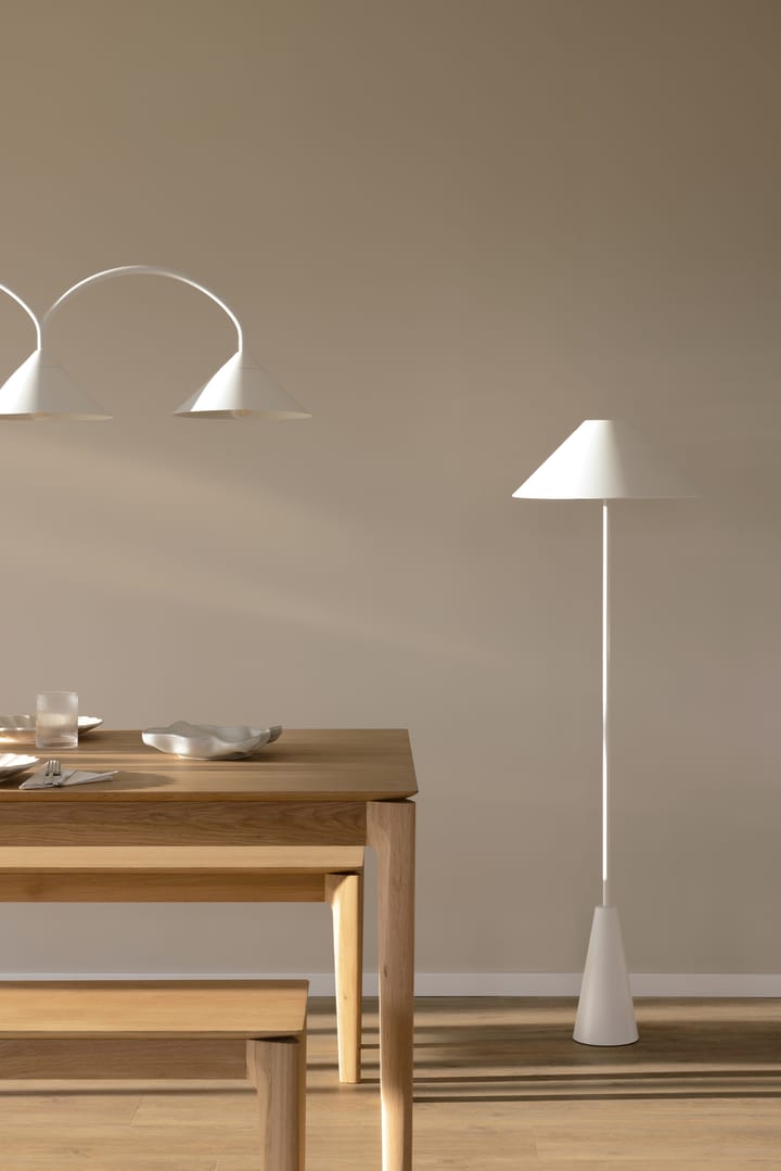 Lámpara de pie Cannes 140 cm, Blanco Globen Lighting