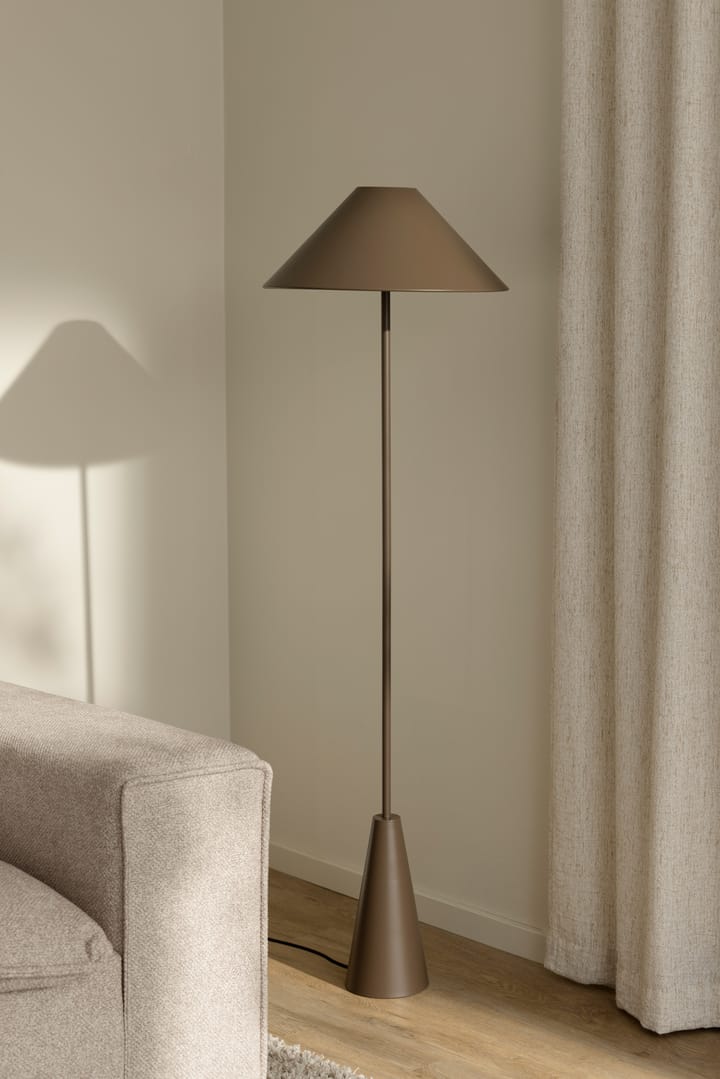 Lámpara de pie Cannes 140 cm, Mocha Globen Lighting