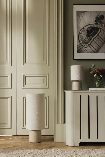 Lámpara de pie Florian  - Blanco bouclé/beige, Ø30 × 80 cm - Globen Lighting