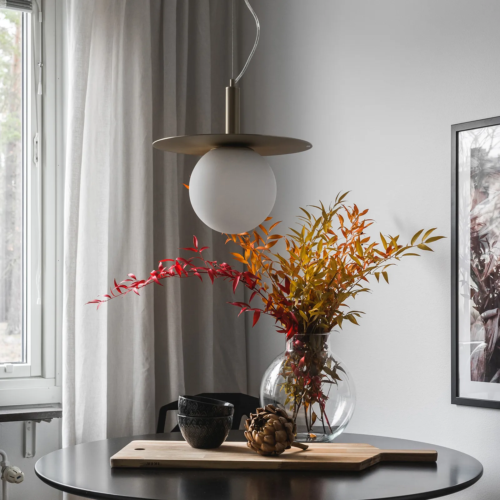 Lámpara de techo Art Deco, latón-vidrio opal Globen Lighting