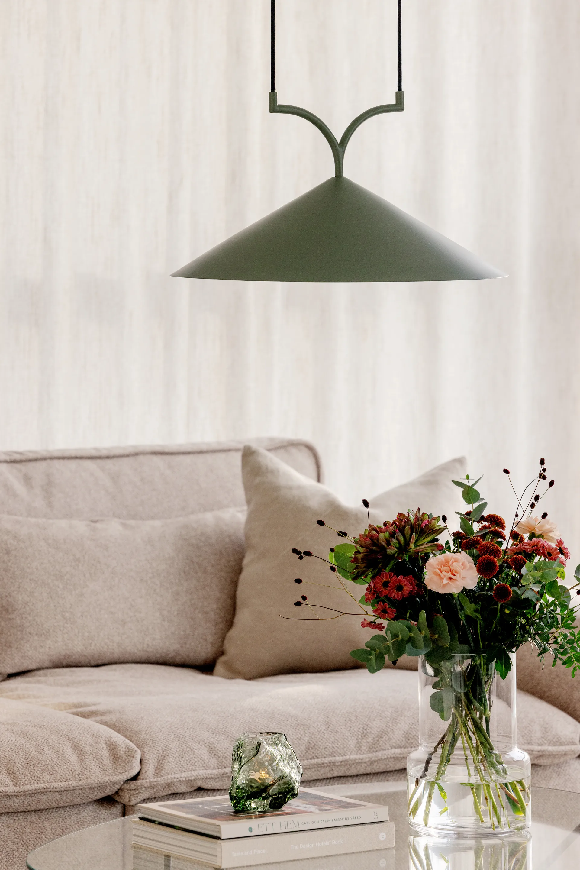 Lámpara de techo Curve 50, Verde Globen Lighting