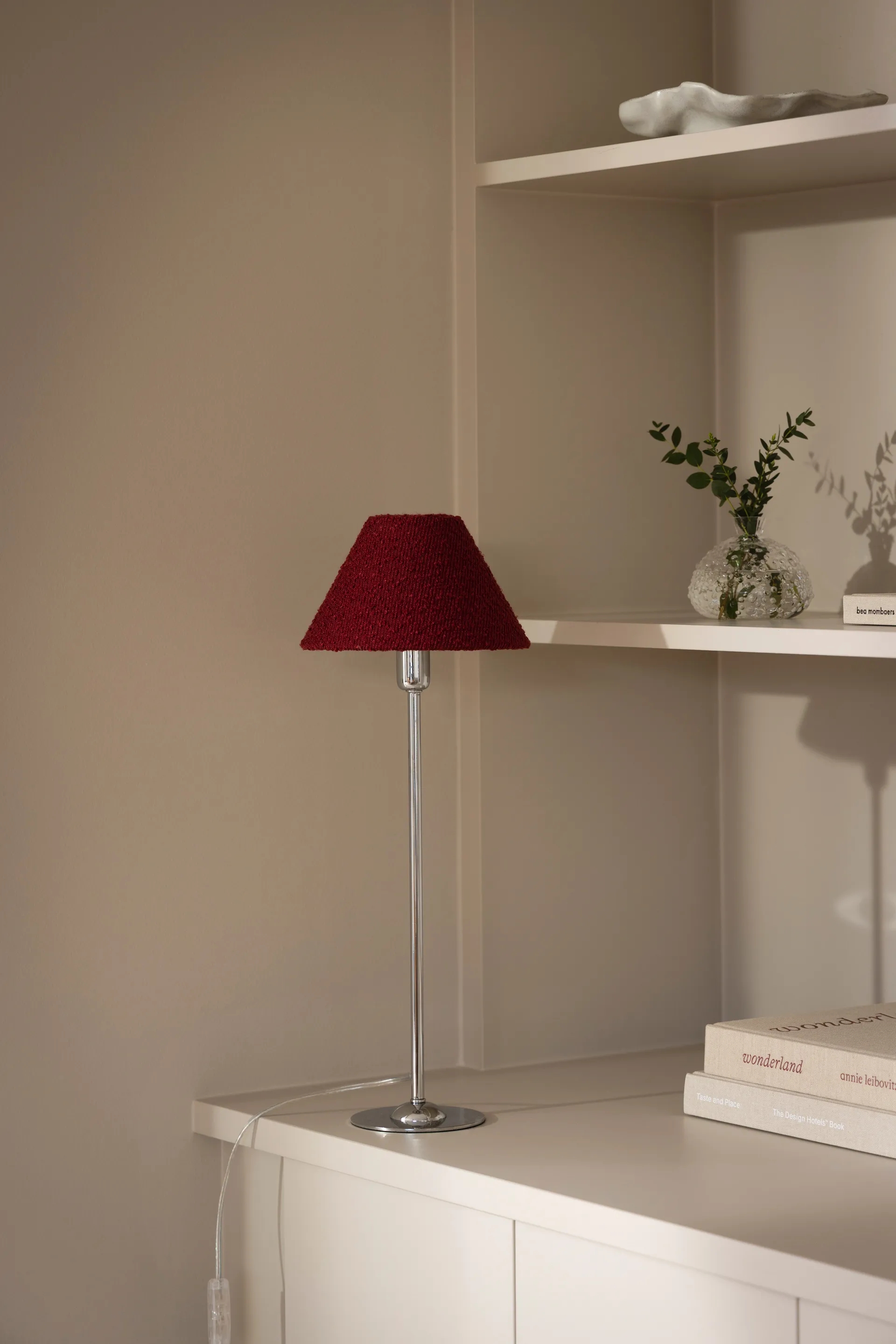 Pantalla de lámpara Iris 20, Bouclé burdeos Globen Lighting