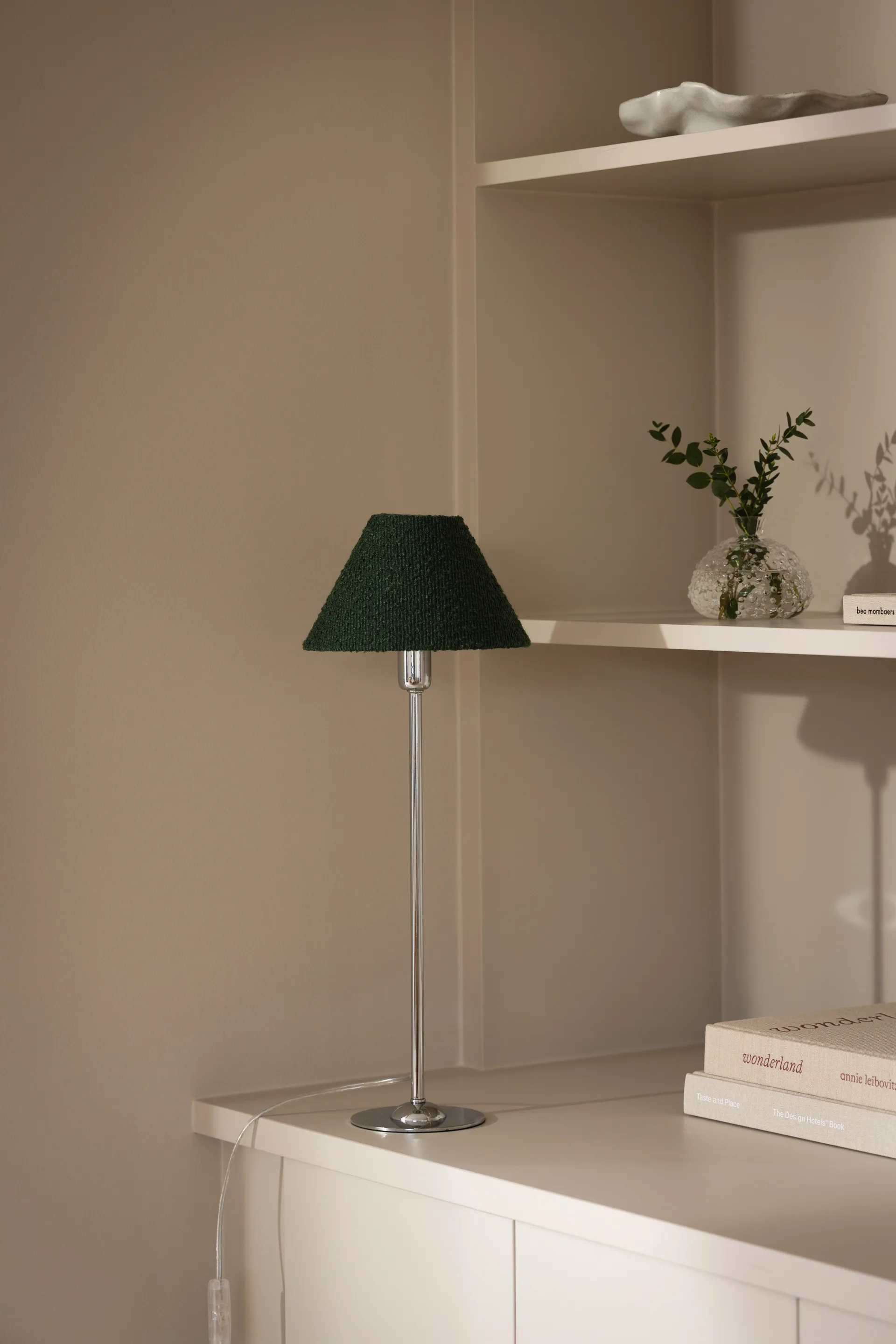 Pantalla de lámpara Iris 20, Bouclé musgo verde Globen Lighting