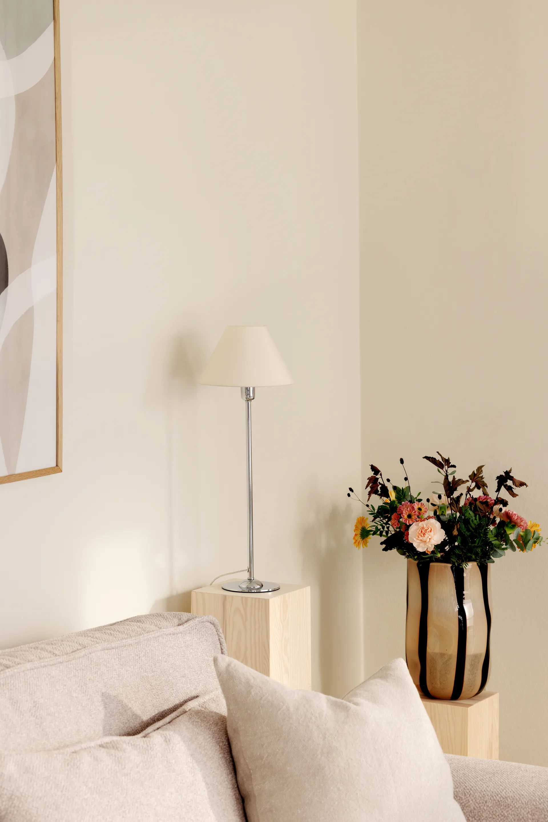 Pantalla de lámpara Iris 20, Crema Globen Lighting