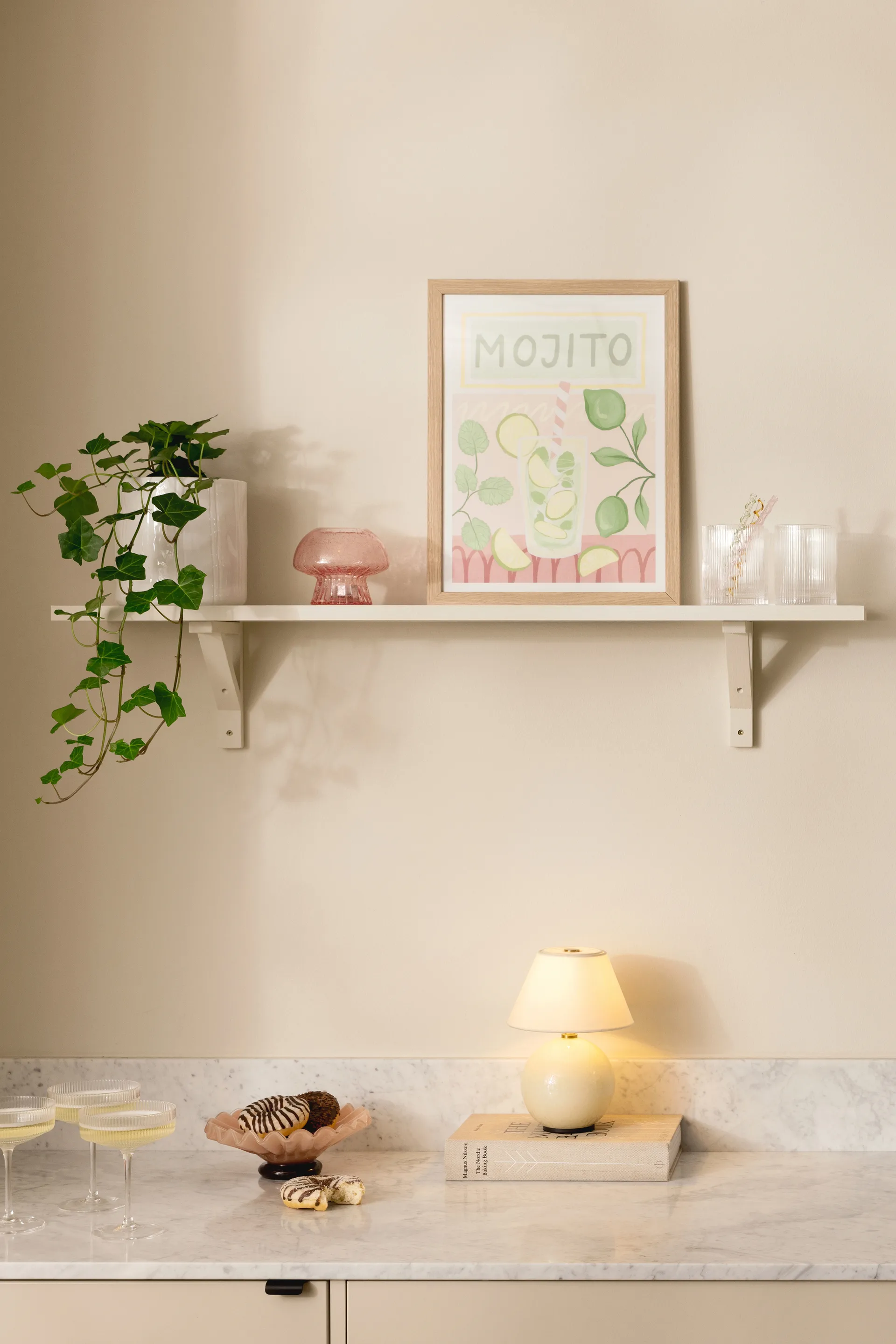 Portavelas para vela pequeña Fungo 12 Special Edition, Rosa Globen Lighting