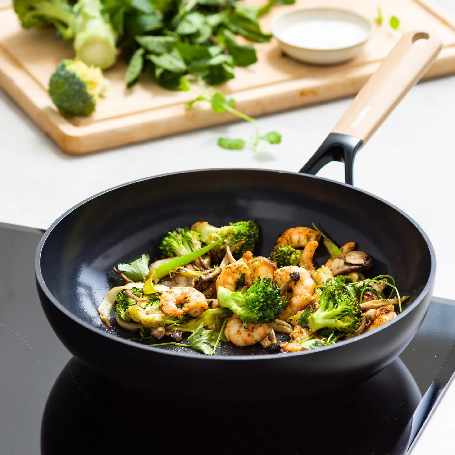 Sartén wok Eco Smartshape 28 cm, Light wood GreenPan