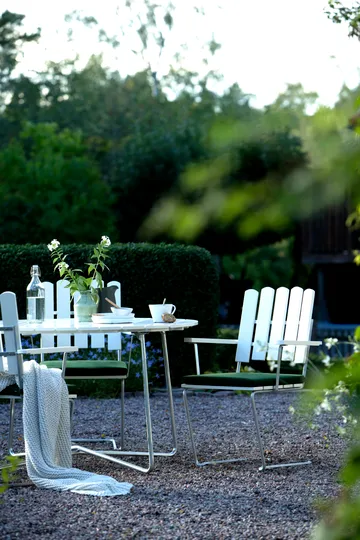 Conjunto de mesa y sillas Grythyttan blanco 9A Ø120cm + 5 A2 - Grythyttan Stålmöbler