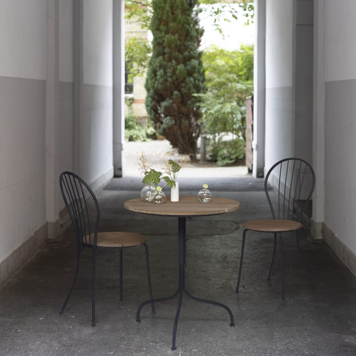 Mesa Akleja Ø65cm, Teca-estructura gris oscuro Grythyttan Stålmöbler