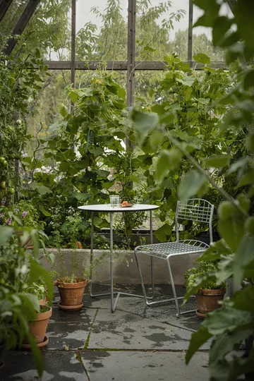 Mesa High Tech - Blanco-estructura galvanizada en caliente, Ø60 cm - Grythyttan Stålmöbler