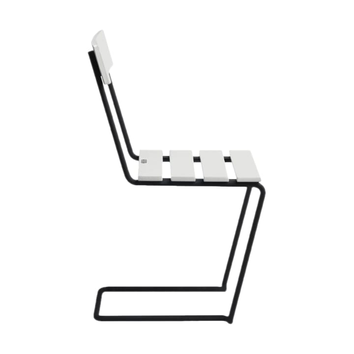 Silla 1, Roble tratado blanco-negro Grythyttan Stålmöbler