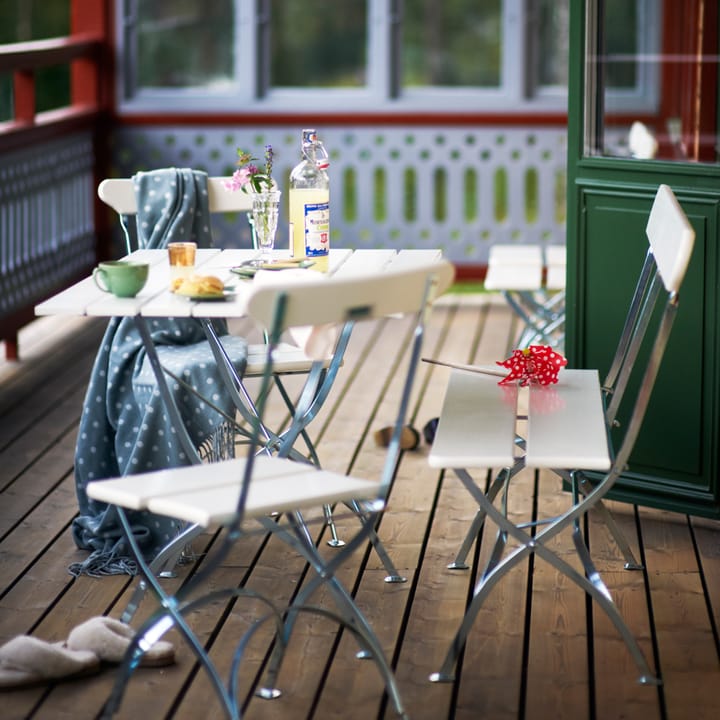 Silla Bryggeri, Roble lacado blanco-galvanizado en caliente Grythyttan Stålmöbler