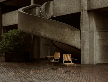 Sillón con reposabrazos Bovik  - Teca—estructura galvanizada en caliente - Grythyttan Stålmöbler