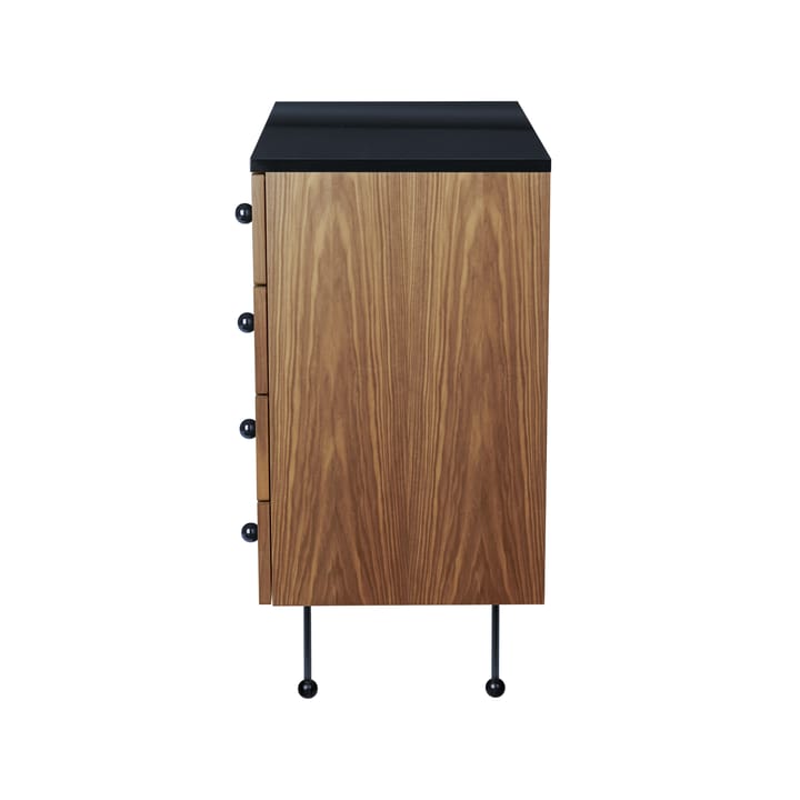 Cómoda 62 Dresser, American walnut, 4 cajones GUBI