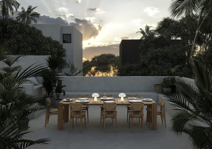 Lámpara de mesa Obello, vidrio pavonado GUBI