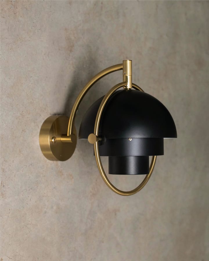 Lámpara de pared Multi-Lite, Negro- latón GUBI