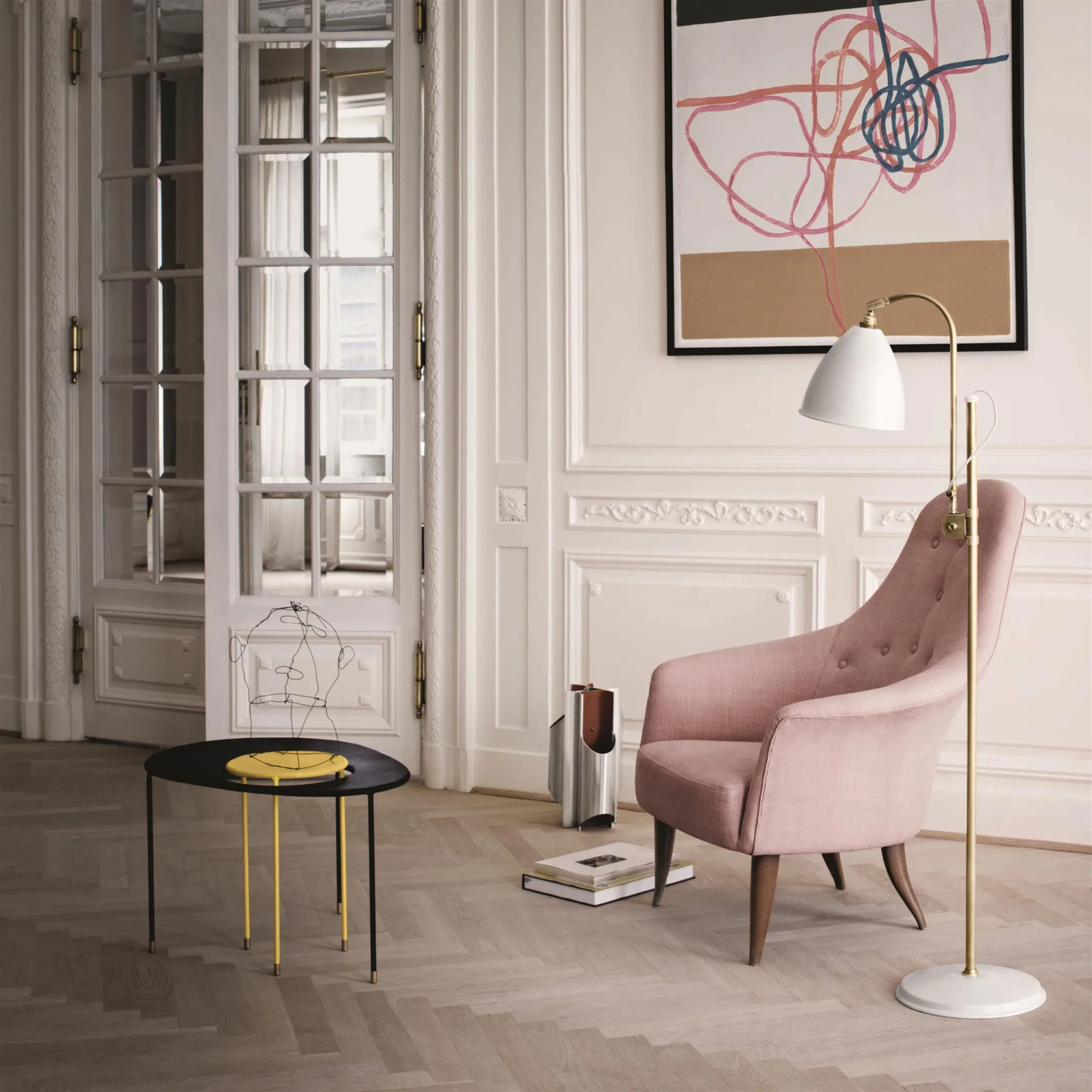 Lámpara de pie Bestlite BL3M, blanco mate-latón GUBI