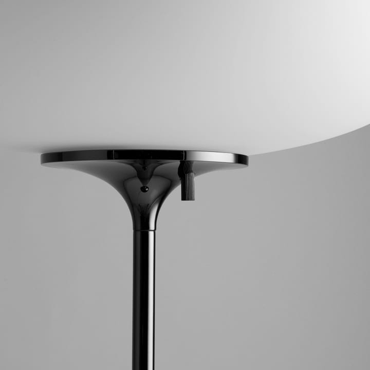 Lámpara de pie Stemlite 110 cm - Black Chrome - GUBI