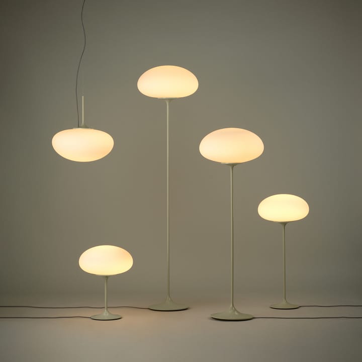Lámpara de pie Stemlite 150 cm, Pebble Grey GUBI