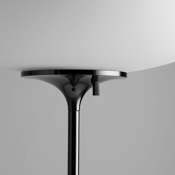 Lámpara de pie Stemlite, Black red, altura 110 cm GUBI